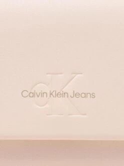 CALVIN KLEIN CK JEANS SCULPTED TAG Borsetta A Tracolla -Borse Sconto calvin klein ck jeans sculpted tag borsetta a tracolla ballet 8720107631137 3