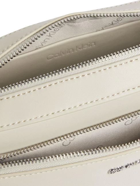 CALVIN KLEIN CK MUST Mini Bag A Tracolla 6 CALVIN KLEIN CK MUST Mini Bag A Tracolla - immagine 4