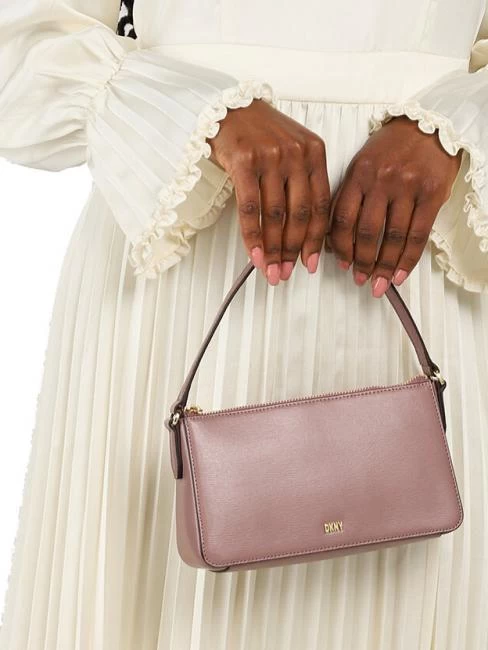 DKNY IRINA Borsa A Spalla In Pelle Con Tracolla 7 DKNY IRINA Borsa A Spalla In Pelle Con Tracolla - immagine 5