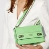 GUESS KATEY Borsa A Tracolla -Borse Sconto guess katey borsa a tracolla verde 190231489009