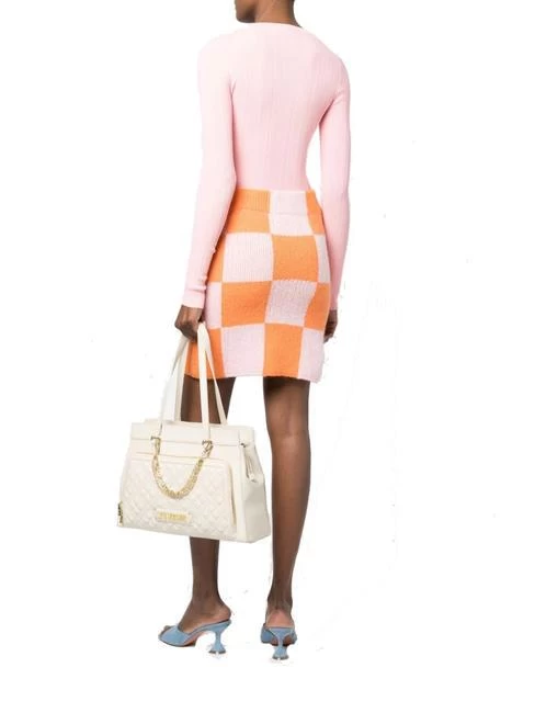 LOVE MOSCHINO MULTI CHAIN QUILTED Borsa A Spalla 4 LOVE MOSCHINO MULTI CHAIN QUILTED Borsa A Spalla - immagine 2